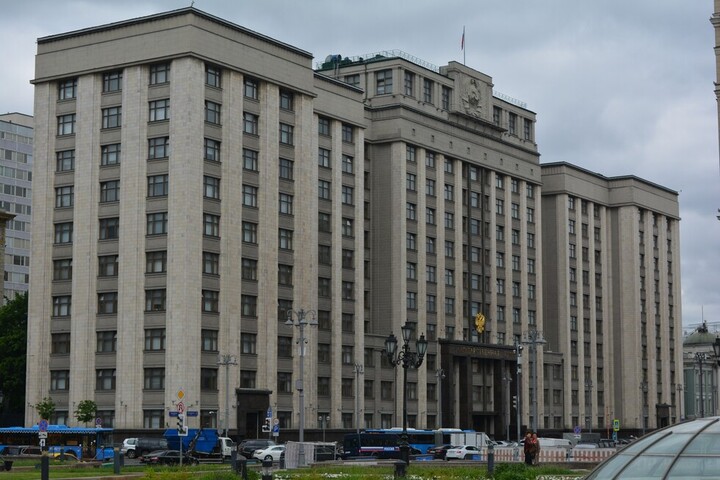 Госдума приняла закон об изменении размера налога на доходы россиян: каким будет рост.