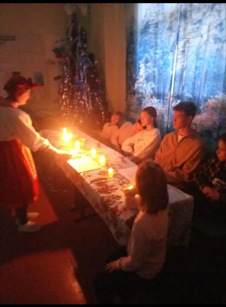 Раз в крещенский вечерок.